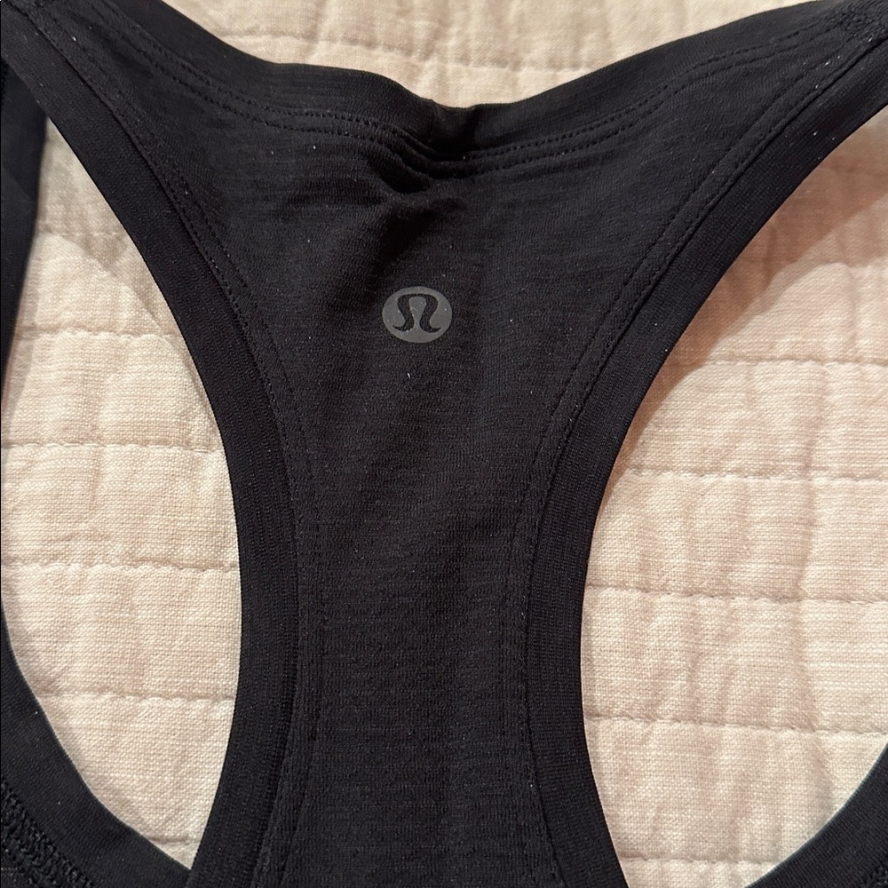 Lululemon Swiftly Tech Racerback Tank - Picture 2 of 3